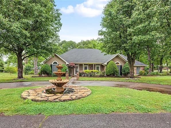 400 NW Linebarger Ln, Bentonville, AR 72712