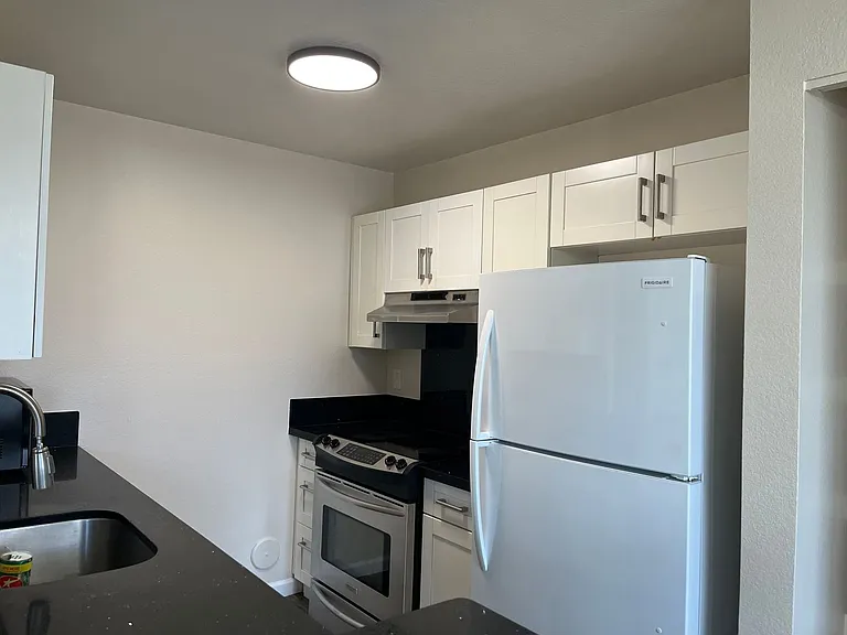 94-102 Wali Pl #H101 — Photo 3