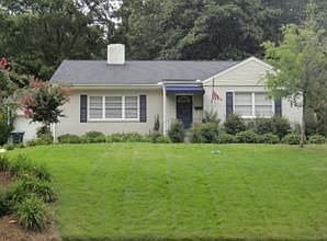 1st image of 207 Blyth Ave