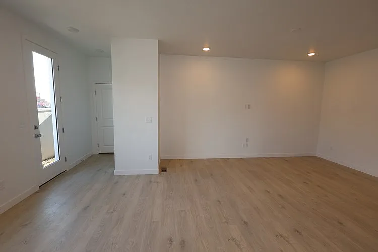 4814 W Washoe Ct — Photo 10