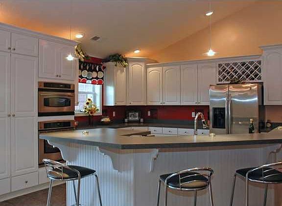 Kitchen with upgraded cabinets
