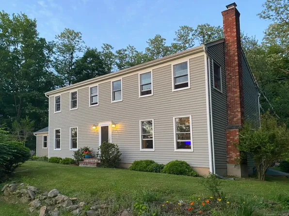 2 Henry Drive, New Milford, CT 06776