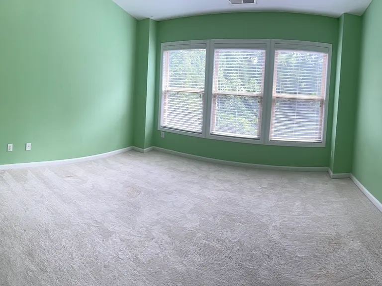 4145 Hammond Bridge Dr — Photo 16