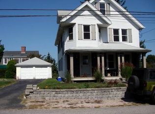 8 Rossie St, Mystic, CT 06355