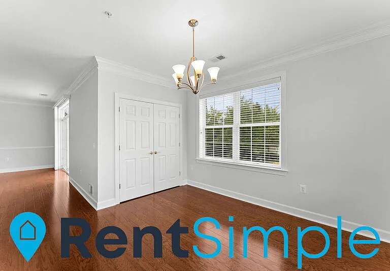 15221 Royal Crest Dr #201 — Photo 39