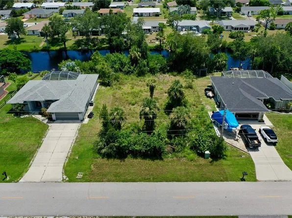 13479 Foresman Blvd #9, Pt Charlotte, FL 33981