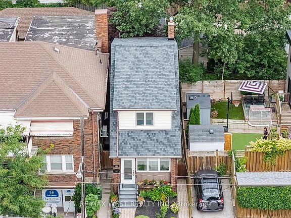 2nd image of 151 Jane St