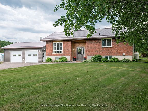 2nd image of 989 Pioneer Rd