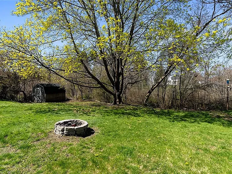 19 Harris St #19 — Photo 19