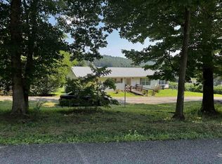 100 Shryer Rd, Athens, TN 37303