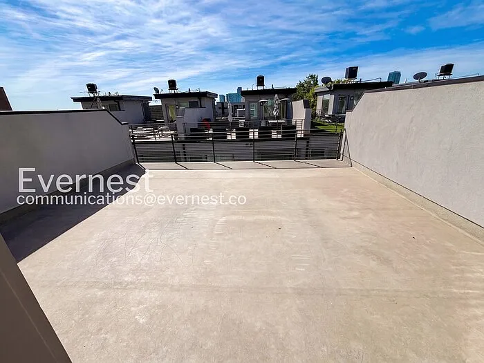 2649 17th St #5 — Photo 23