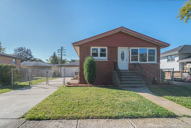 228 Magnolia Plz photo 1
