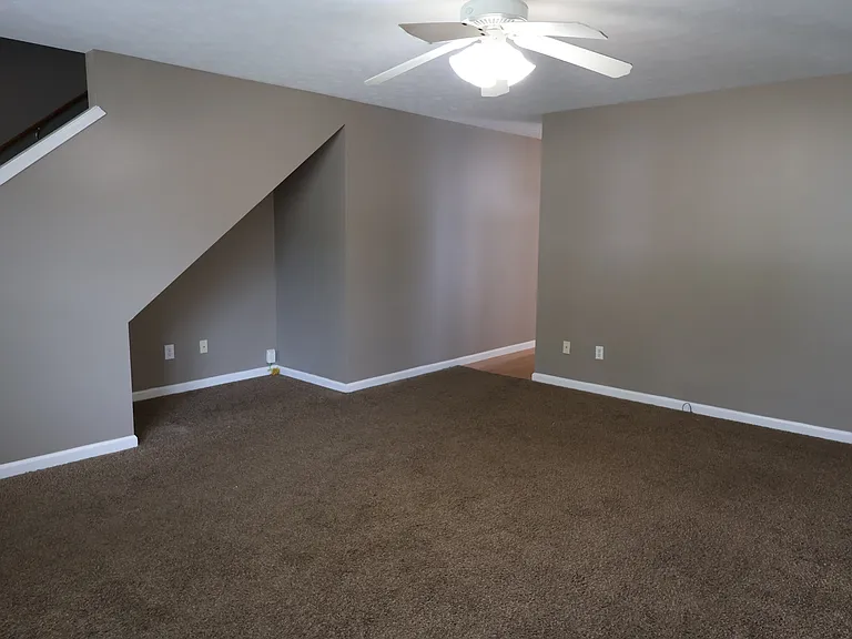 305 Brookside Pl — Photo 8