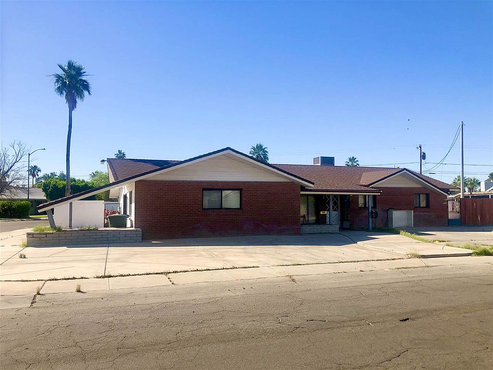 1st image of 821 E Hacienda Dr