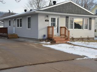 3315 26th St S, La Crosse, WI 54601
