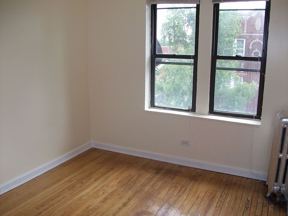 2nd image of 8057-59 S Marshfield Ave #5671