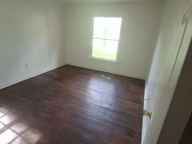 350 Dona Ave — Photo 16