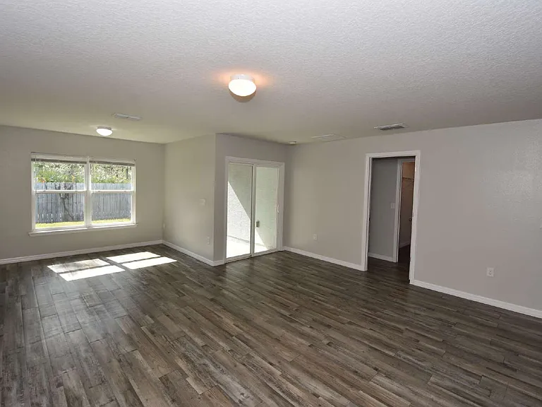 21 Seward Trl E #B — Photo 12