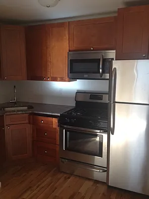 Rented by Bloom Real Estate Group | media 2