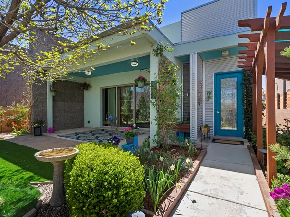 5751 University Blvd SE, Albuquerque, NM 87106