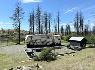 2352 R Cameron Lake Rd, Okanogan, WA 98840