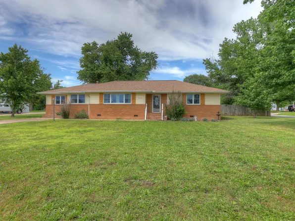 2405 W 13th Street, Joplin, MO 64801