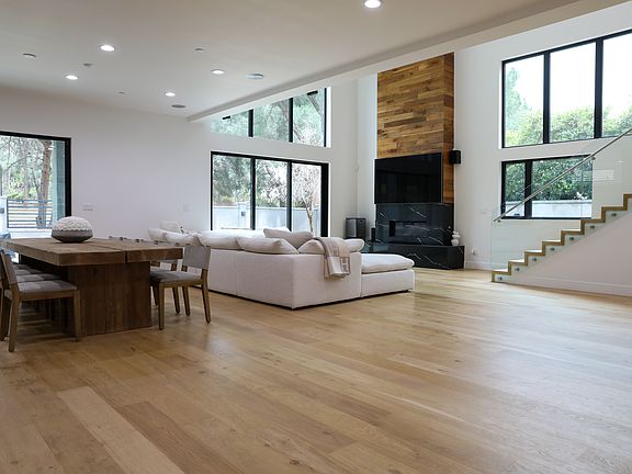 4th image of 12664 McLennan Ave
