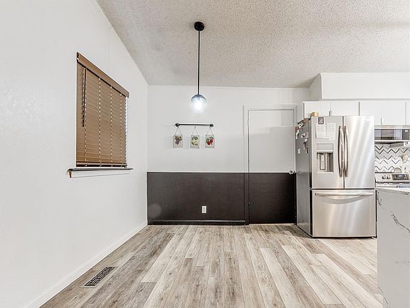 4th image of 713 Lapwing Rd