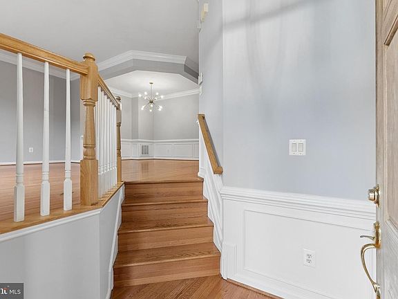 5th image of 47670 Loweland Ter