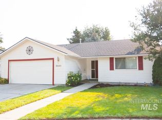 3201W W Agate Ct, Boise, ID 83705
