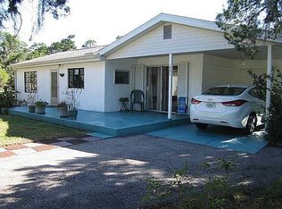 1595 New Point Comfort Rd, Englewood, FL 34223