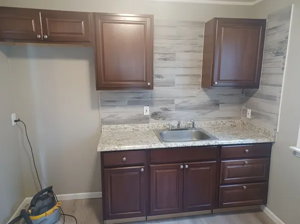 20158 Riopelle St, Highland Park, MI 48203