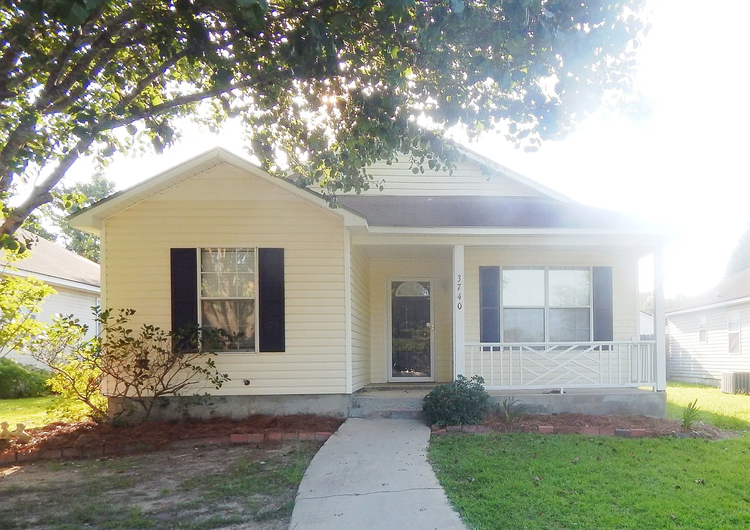 3 Bedroom Home in the Hamilton Point Subdivision — Photo 1