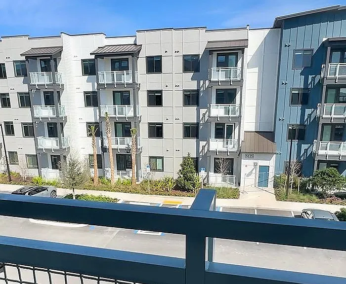 5200 W Tyson Ave — Photo 19