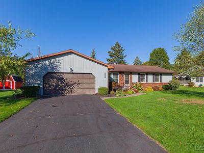 1312 Fairlane Dr, Adrian, MI, 49221