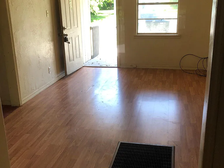409 N O St — Photo 8