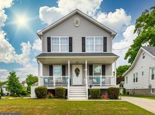 631 Green Ave, Mount Ephraim, NJ 08059