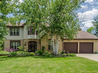1563 Royal Oak Dr, Mansfield, OH 44906