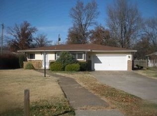 7512 Taylor Ave, Evansville, IN 47715