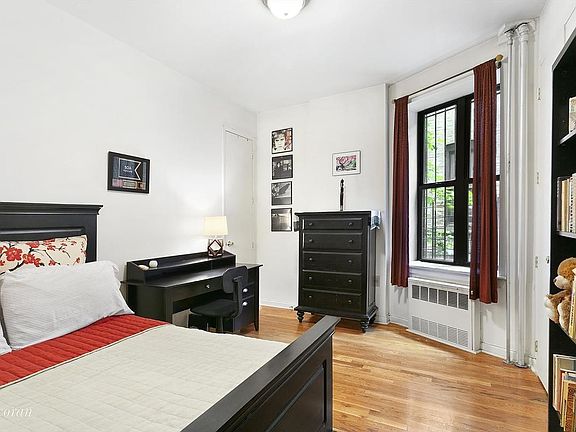 2nd image of 849 Saint Nicholas Ave APT 1C