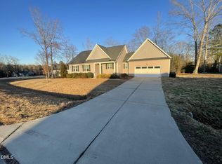 42 Eagle Swoop St, Zebulon, NC 27597