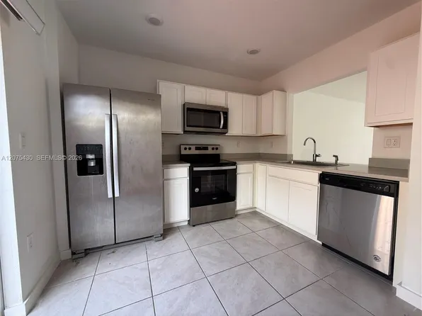 488 NE 5th Ter, Florida City, FL 33034