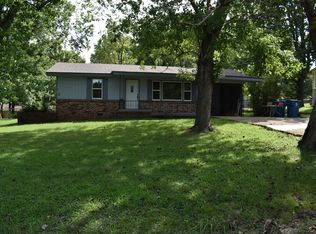 222 Division St, Forsyth, MO 65653