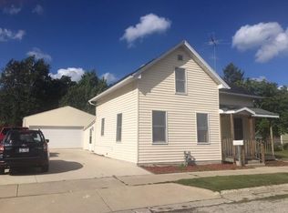 613 Adams St, Algoma, WI 54201