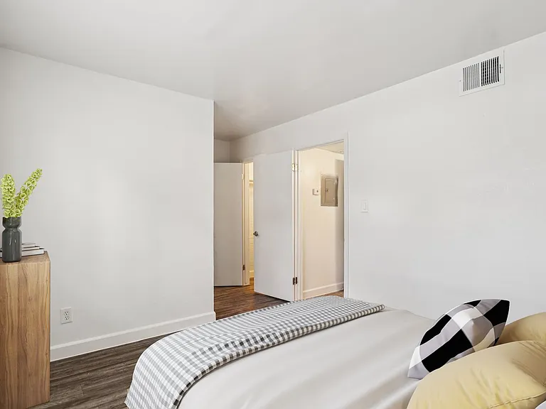 The Wexler Apartments — Photo 50