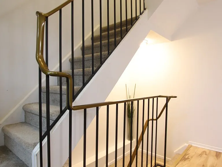 28 Whelan Dr — Photo 3