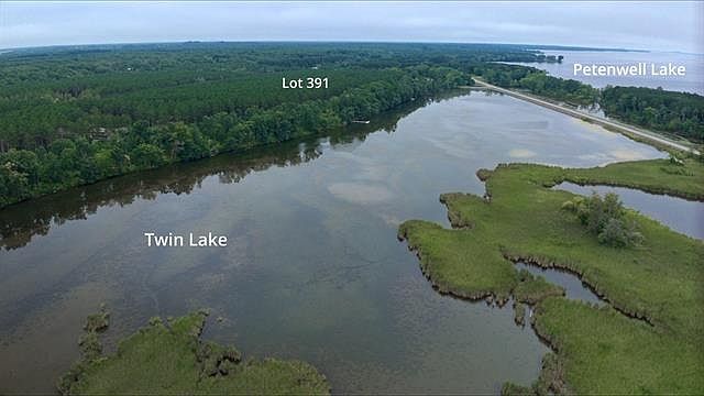 1st image of 391 Twin Lakes Trl