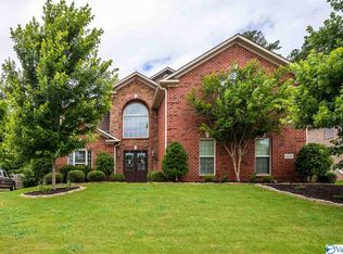 4840 Cove Valley Dr SE, Owens Cross Roads, AL 35763