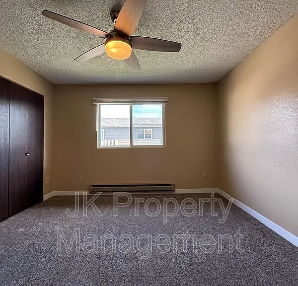4604 3rd Ave S #14 — Photo 14