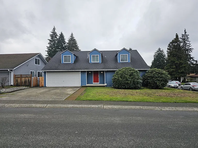 32019 26th Ave SW — Photo 2